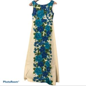 Ui-Maikai 1960s Hawaiian dress empire waist cotton